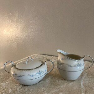 Hampton House "Glendale"  Sugar Bowl w/Lid & Creamer